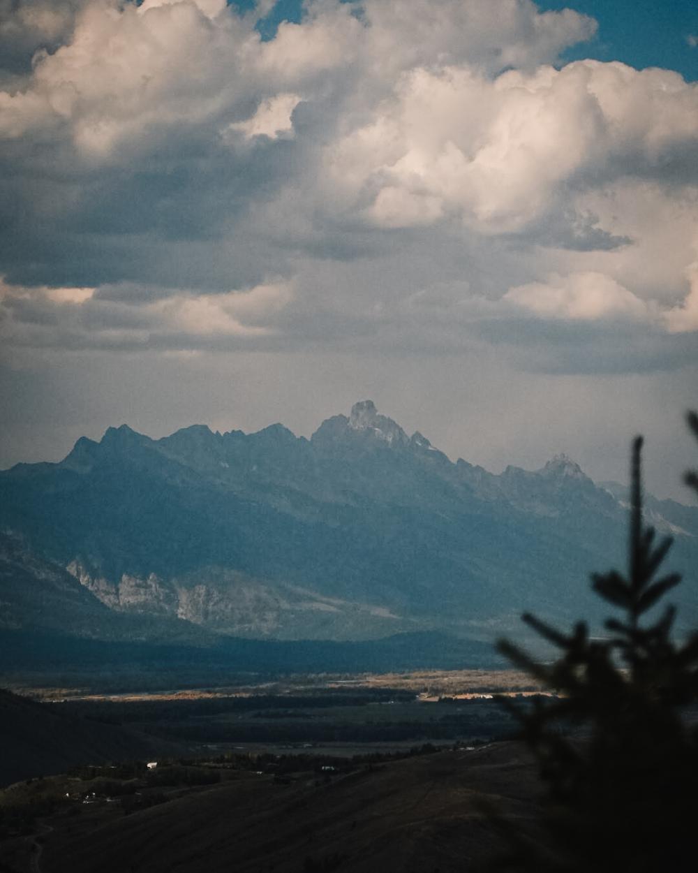 the grand mountain range